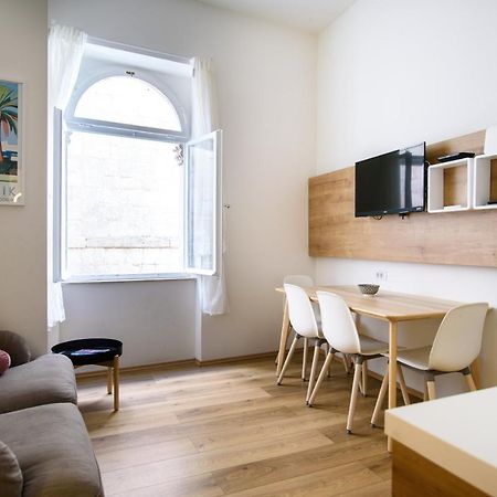 Street Buzz Old Town Apartment By Duhomes Dubrovník Exteriér fotografie