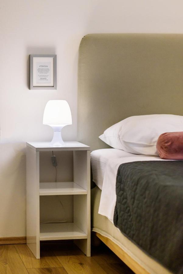 Street Buzz Old Town Apartment By Duhomes Dubrovník Exteriér fotografie